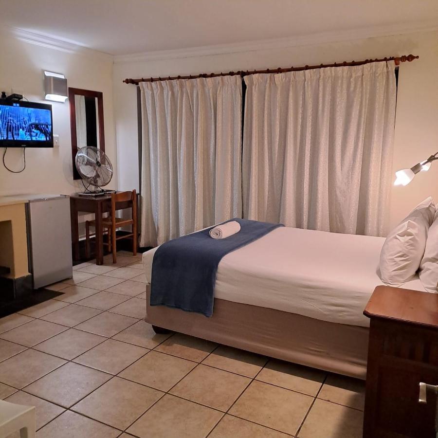 Green Door Guest House Mossel Bay Exterior photo